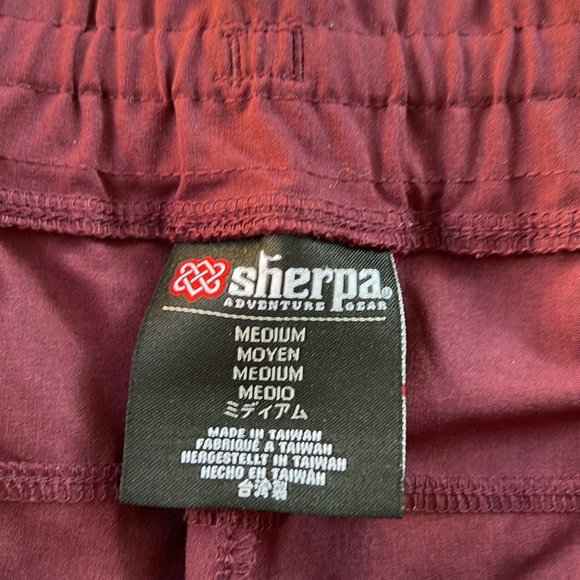 Sherpa Adventure Gear Shorts - Picture 4 of 4